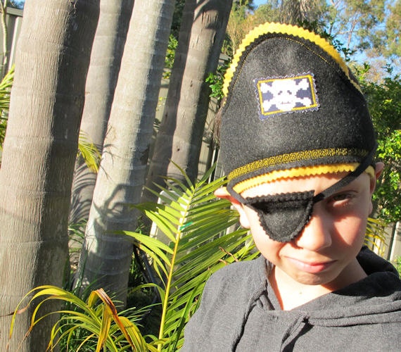 Boys Pirate Costume, Pirates Hat and Eye Patch, Pirate Party