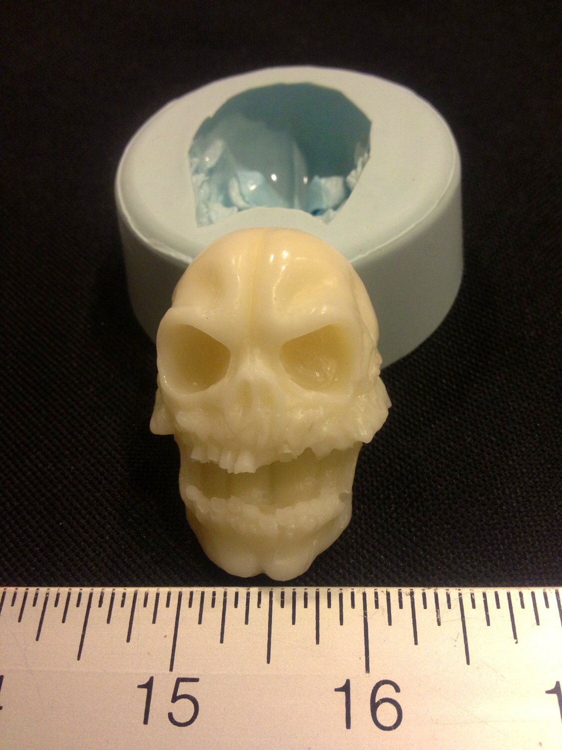 Chocolate Skull Mold