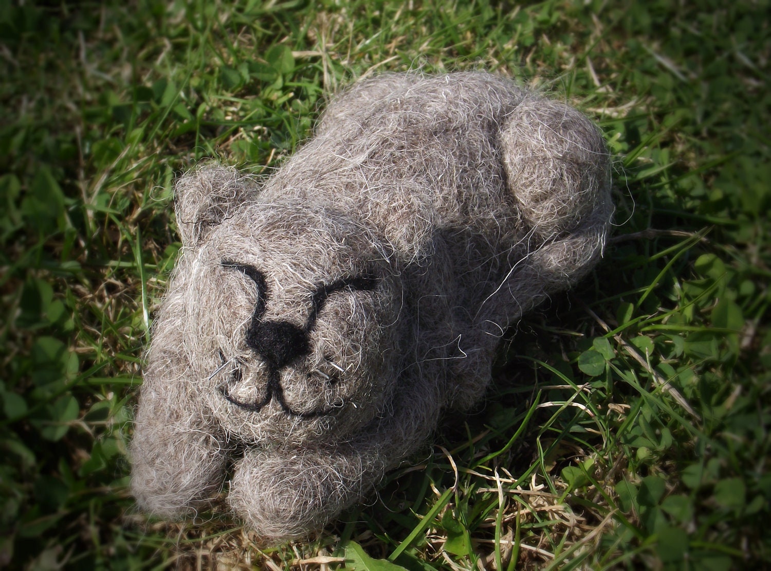 Collectible OOAK lazy cat sculpture made of wool