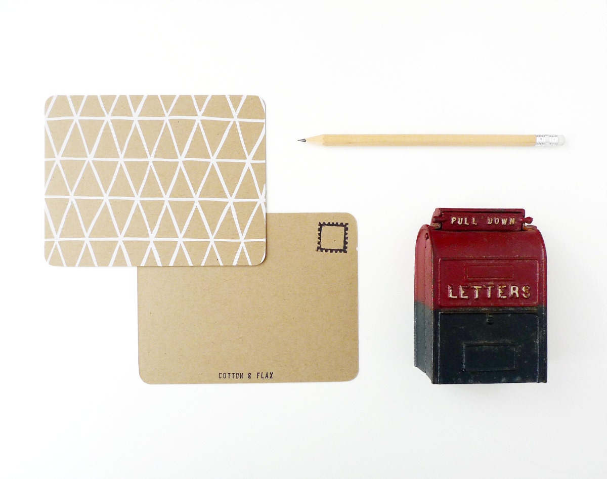 Triangle Patterned Kraft Postcards - Set of 4