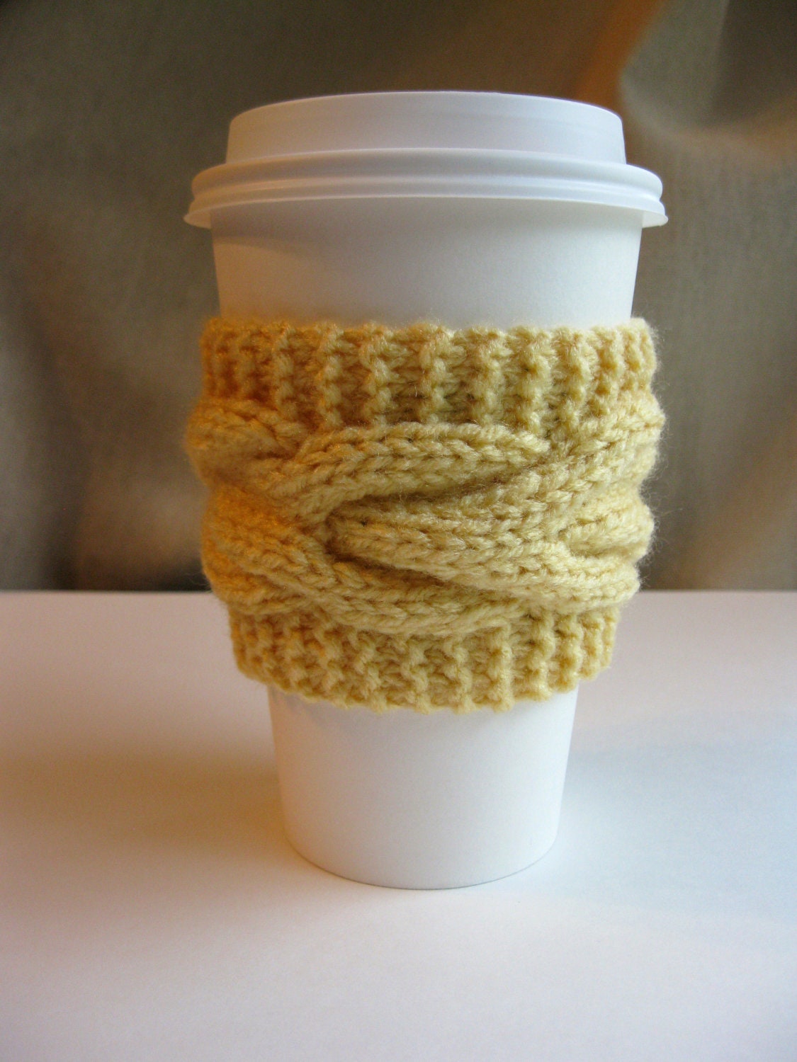 Lemon Chiffon Cable Knit Cup Cozy