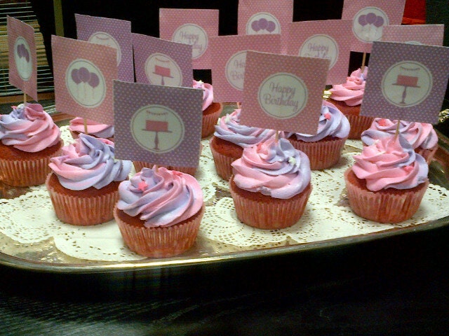 Red Velvet Cupcakes with Buttercream Icing - 1 Dozen
