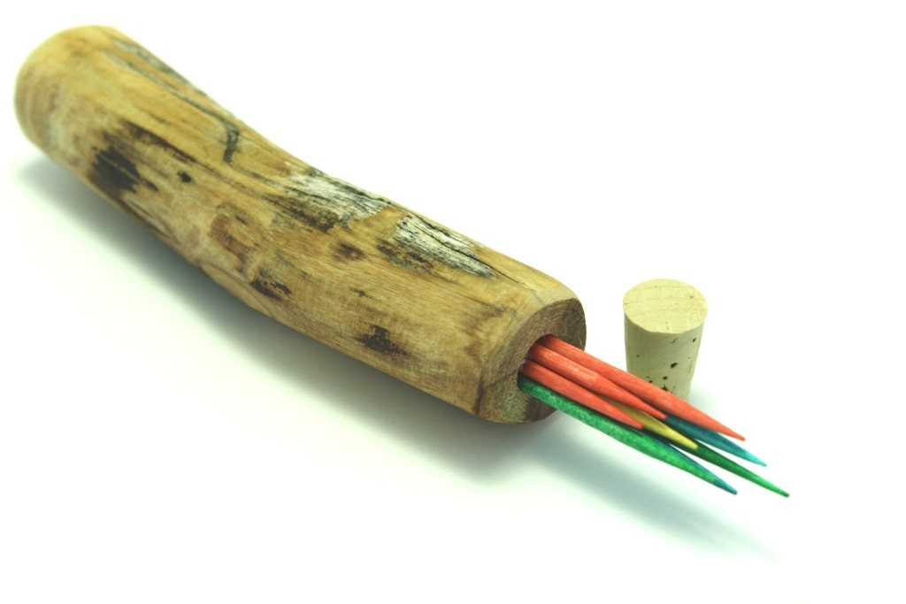 Reclaimed Wood Toothpick Case - Toothpick holder - Needle case - Rustic - Handmade