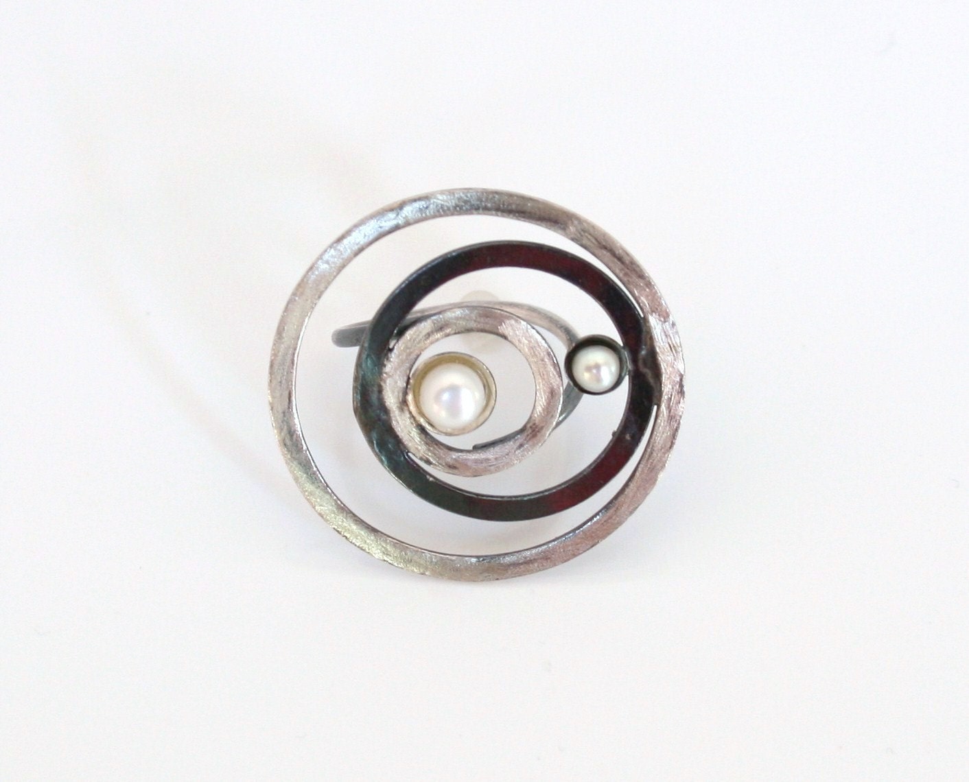 Handmade Sterling Silver Triple Open Circles Ring with Fresh Water Pearls, Chic and Stylish design