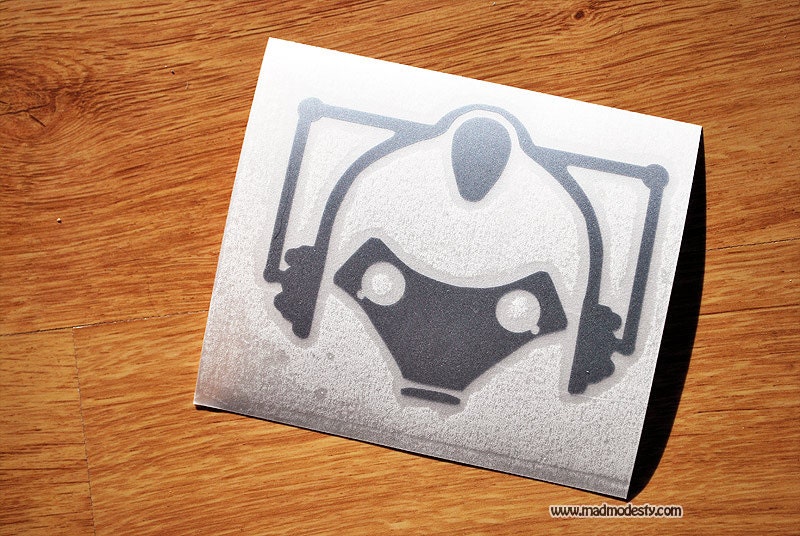 Dr Who - Cybermen head: metallic vinyl sticker / decal design