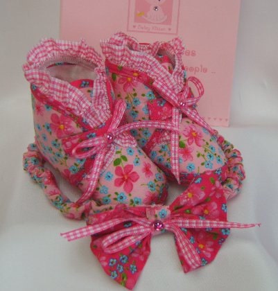 Baby girls booties headband gift set in floral print  Harper