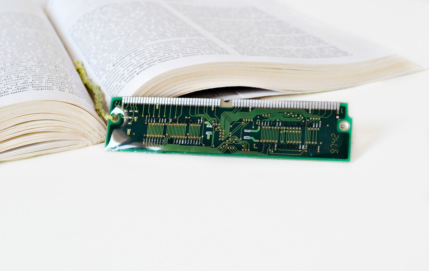 recycled bookmark green geeky unusual circuit board bookmarks back to school