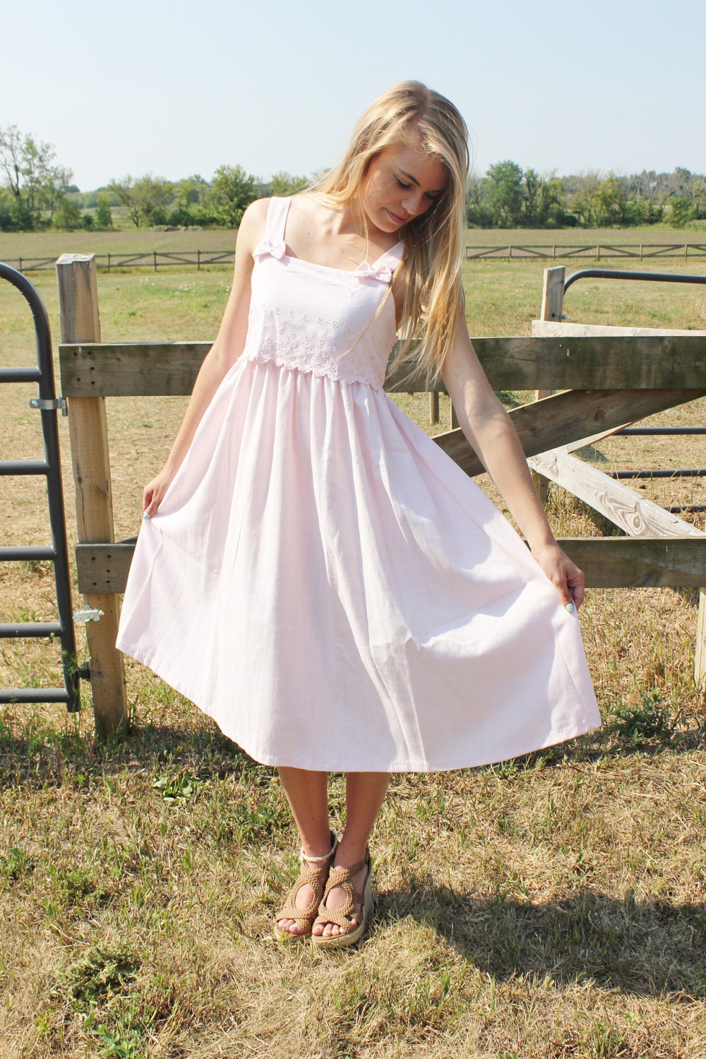 Vintage Light Pink Short Dress with Bows