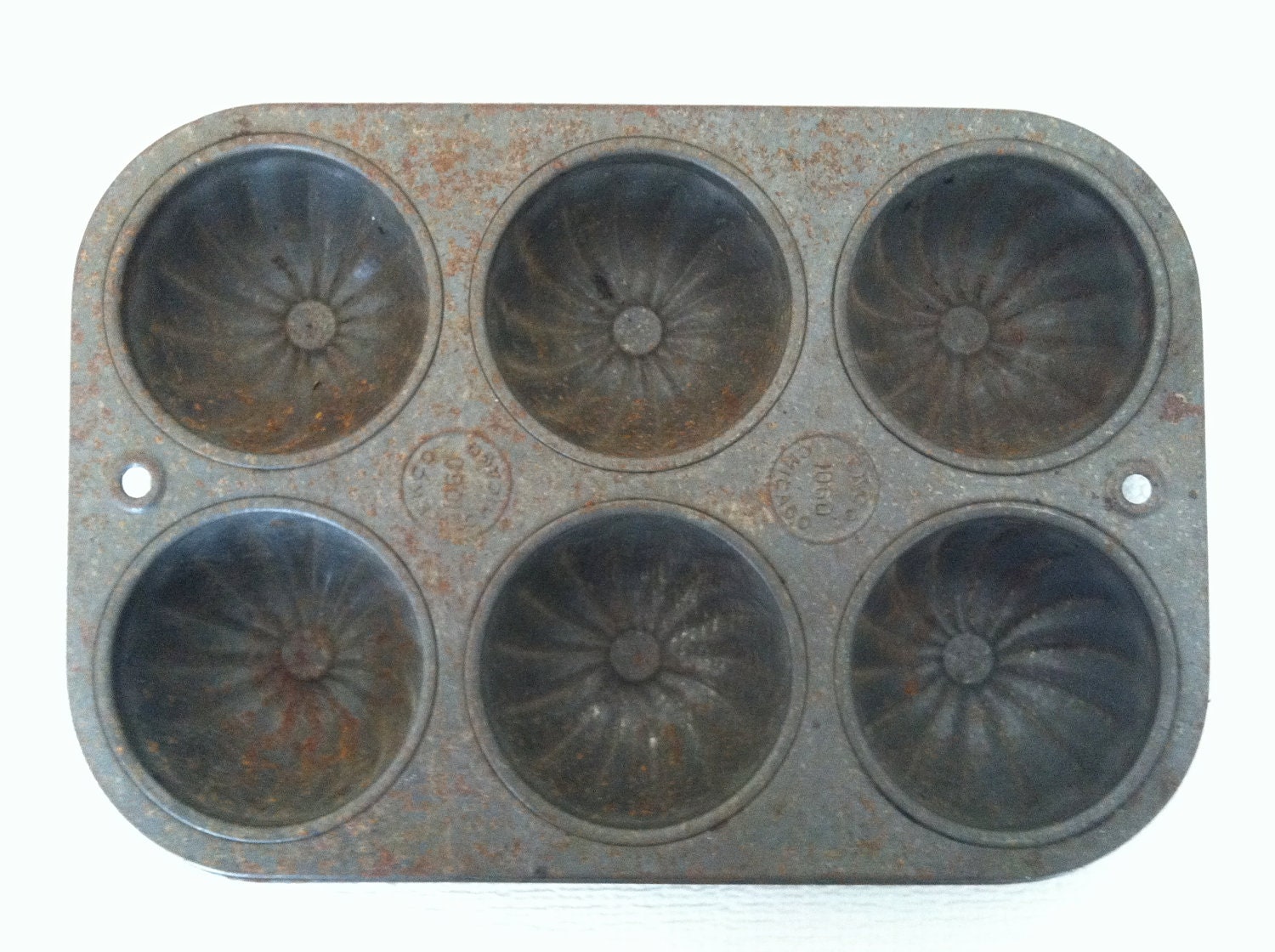 Vintage Antique EKCO Chicago Baking Muffin Pan