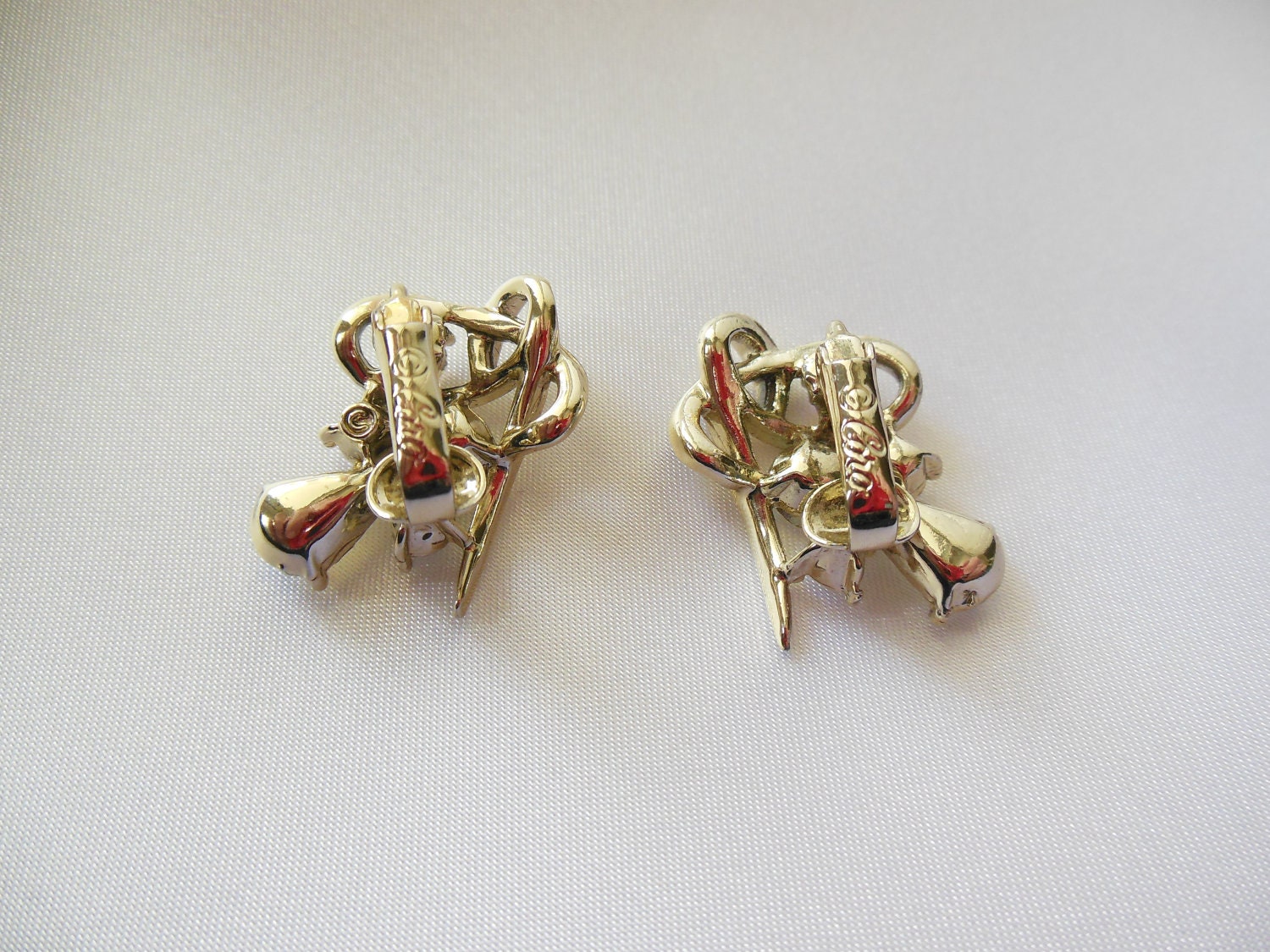 Vintage Coro Earrings Aurora Borealis Rhinestones Golden Hued Metals