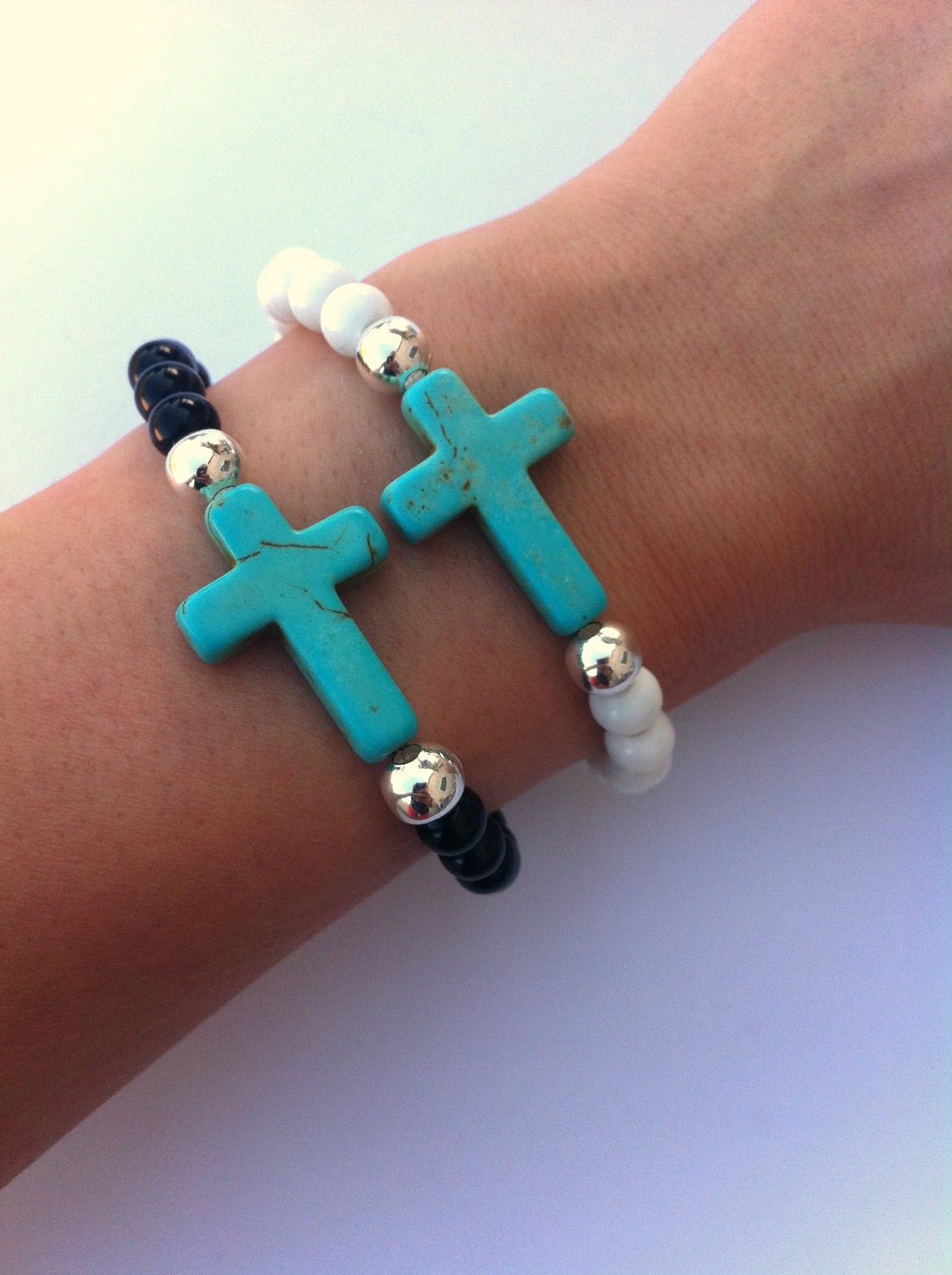 Turquoise Howlite Sideways Cross Beaded Bracelet