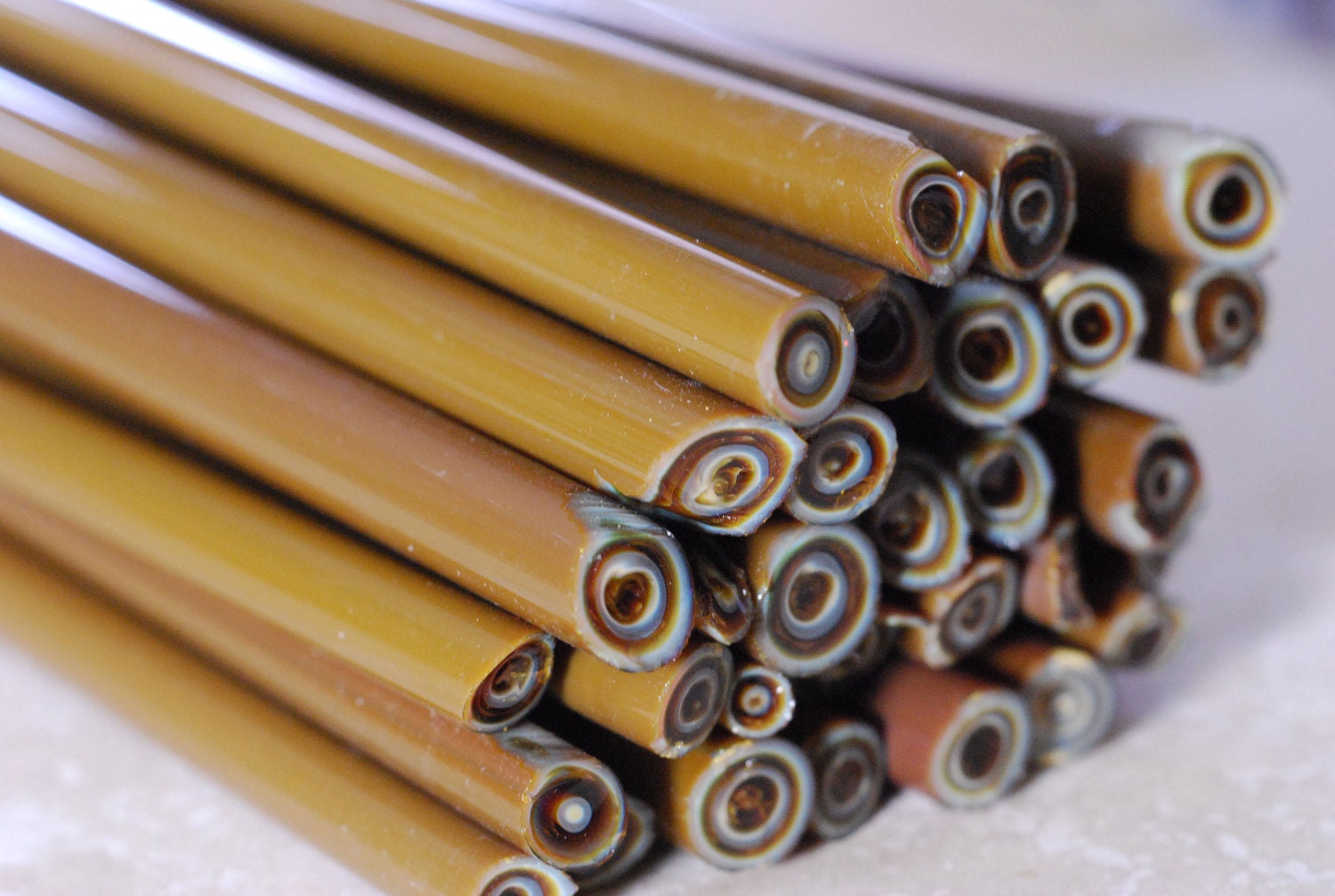 Chalcedony Glass Rods / Cane - CoE 96 - Gaffer 100g