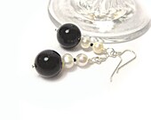 Black White Ivory Pearl earrings white black earrings drop dangle earrings Israeli Free shipping Israel art