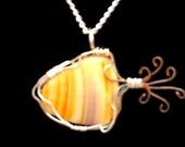 Wire Wrapped Striped Shell Pendant necklace