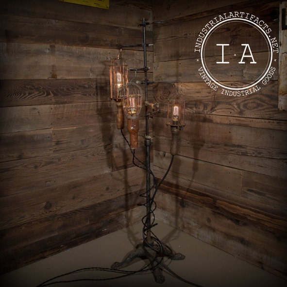 Vintage Industrial Metal Cage Trouble Lamp Drop Light Steampunk Desk Lamp