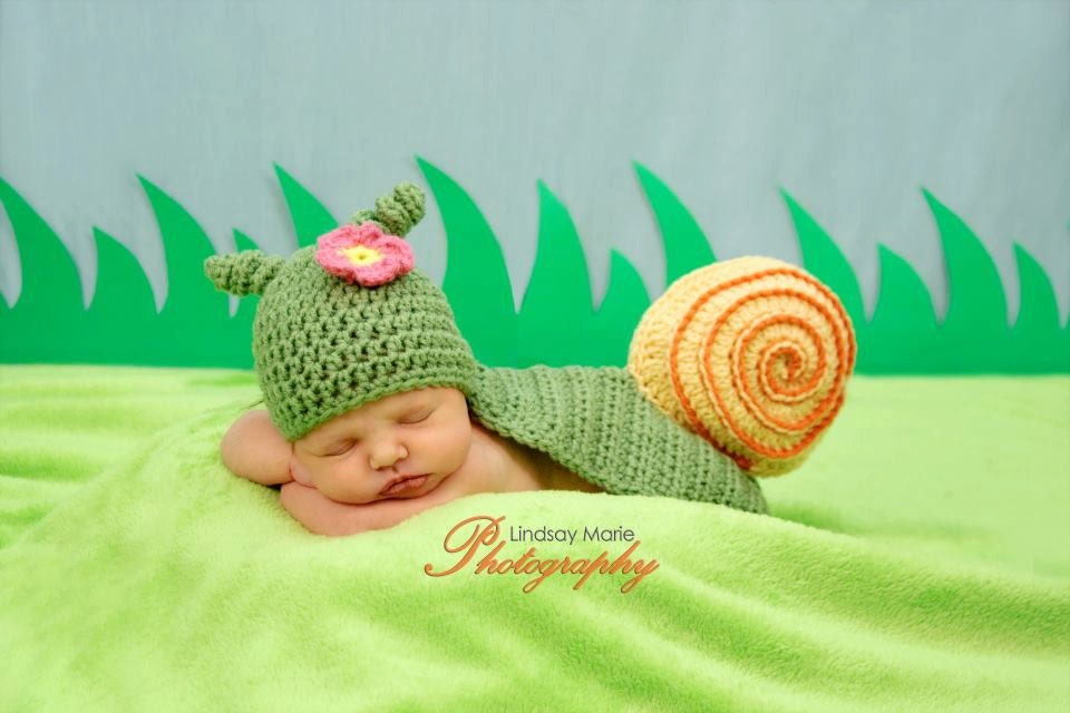 PATTERN Snail Photo Prop - Crochet