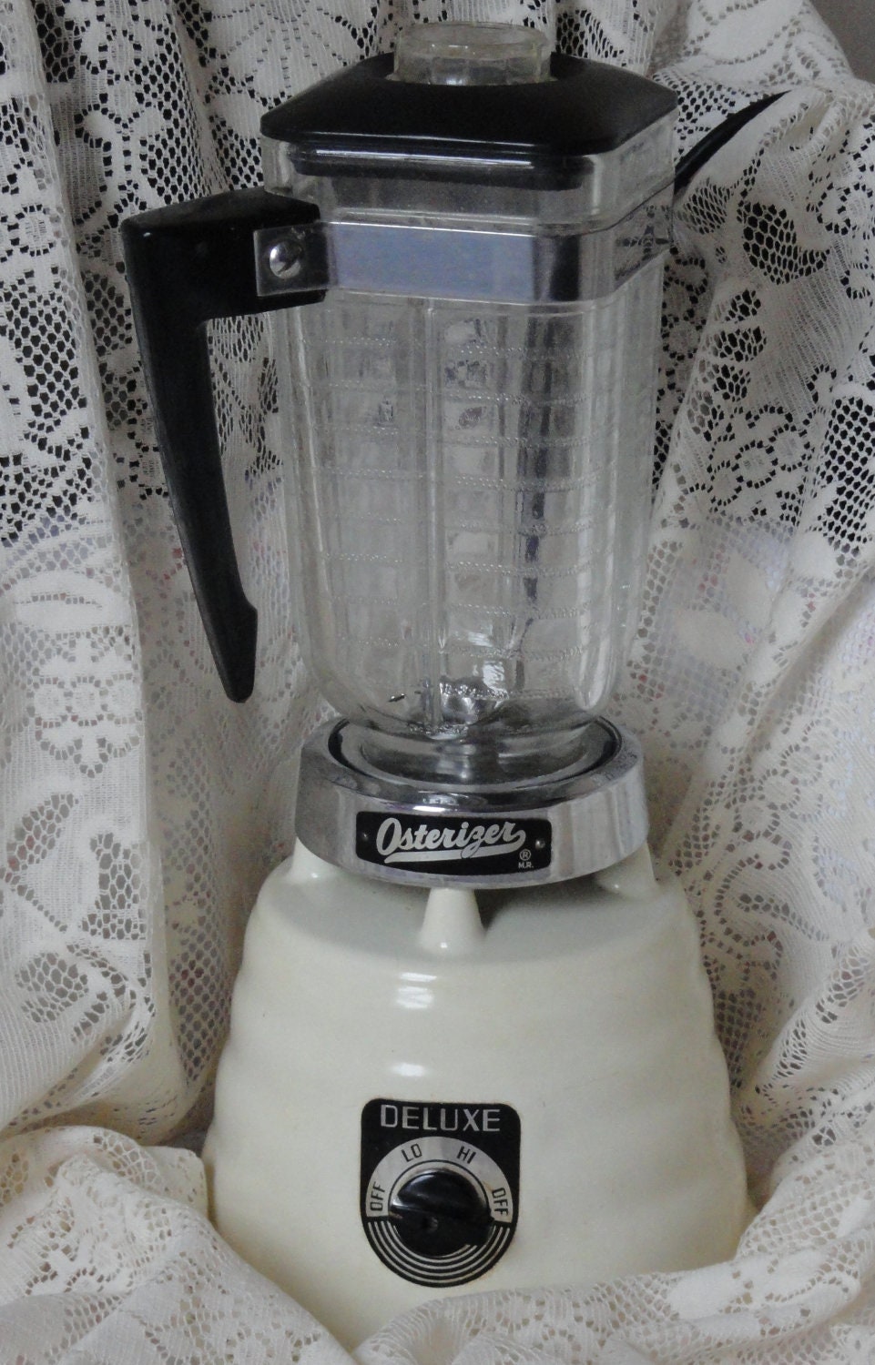 NEW PRICE Vintage Osterizer Blender Ivory Beehive