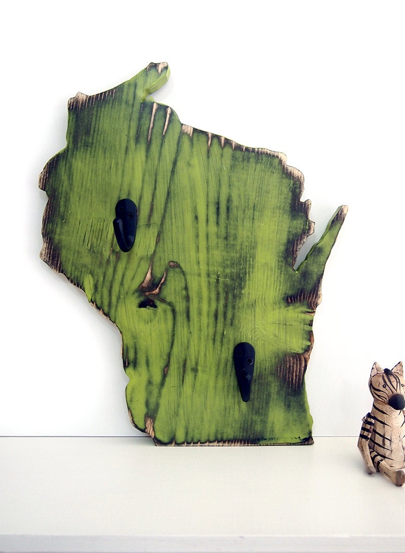 Wisconsin Key Hook State (Pictured in Avocado) Pine Wood Sign Wall Decor Rustic Americana Cottage Country Chic Key Holder Organizer