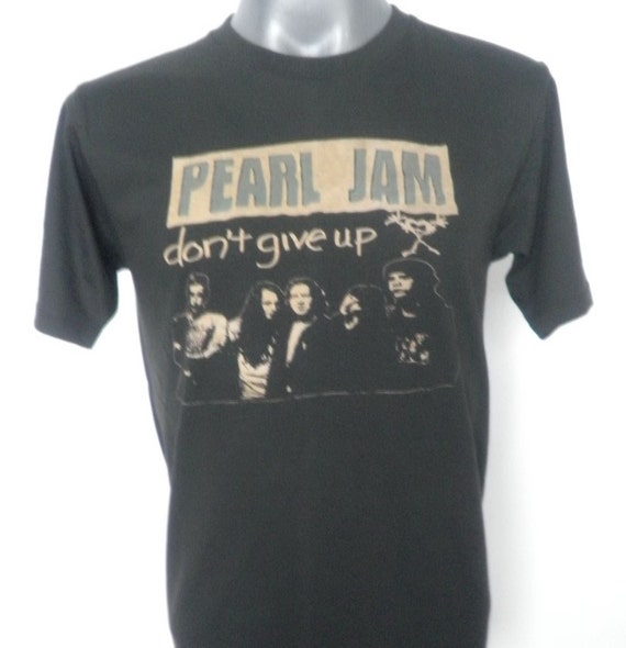 pearl jam t shirts women's