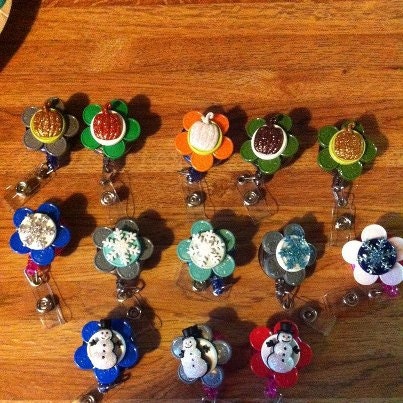 Vial cap badge holder by Jeanscrafts12 on Etsy