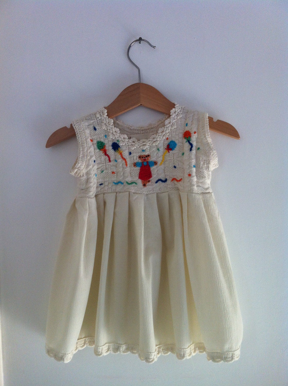 Vintage Cream Bear Dress - TheAppleBobber