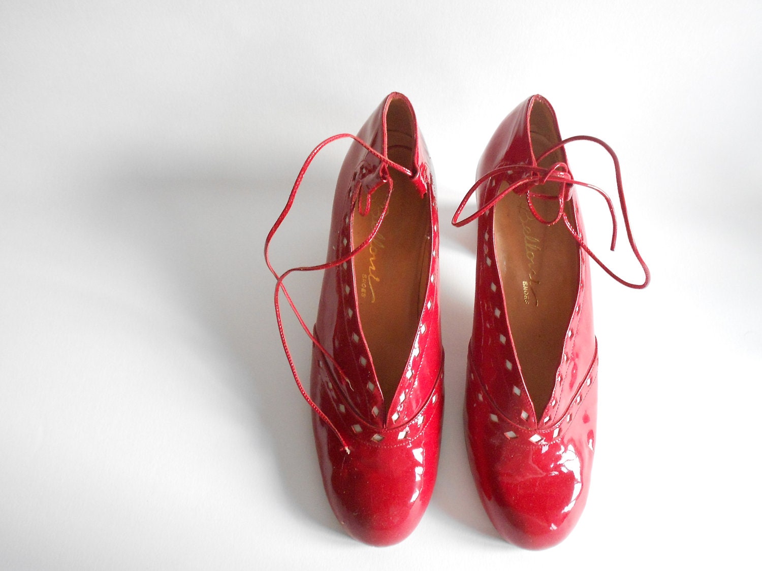 Varnish red shoes - Vandoma