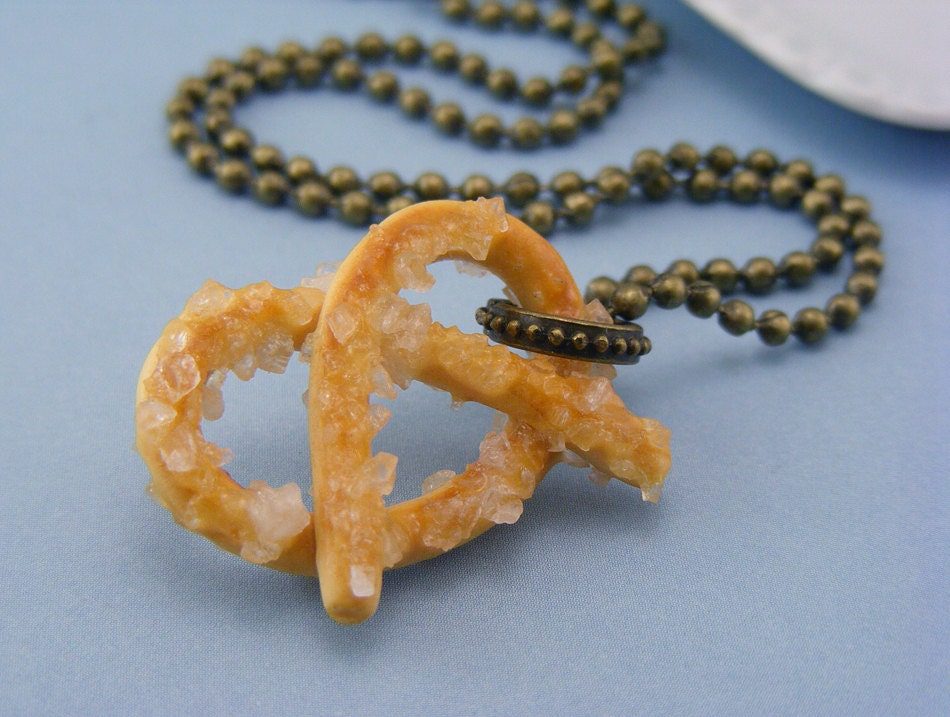 Crunchy Pretzel Necklace