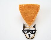 Cool Cat Scout Brooch in Autumn