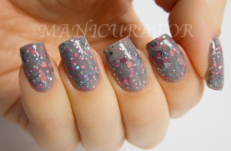 Elle Nail Polish - Soft Grey and Pink Nail Lacquer 0.5 oz Full Sized Bottle