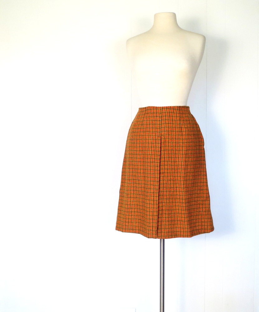Vintage Houndstooth Skirt / 1960s Skirt / Orange and Olive / 60s Skirt / 25W XS