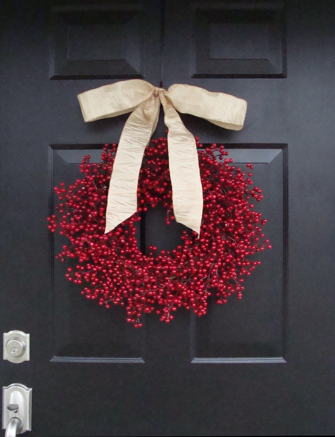 Red Berry Wreath, Holiday Decor, Merry Christmas Front Door Berry Wreath- Preorders only