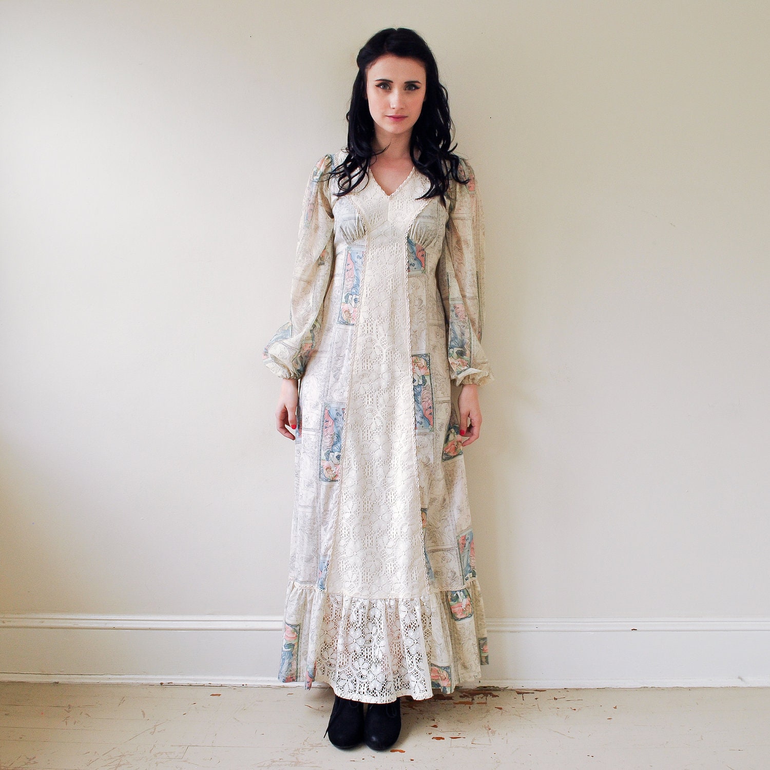 vintage 1970s art nouveau novelty print floral lace maxi dress / 70s dress small