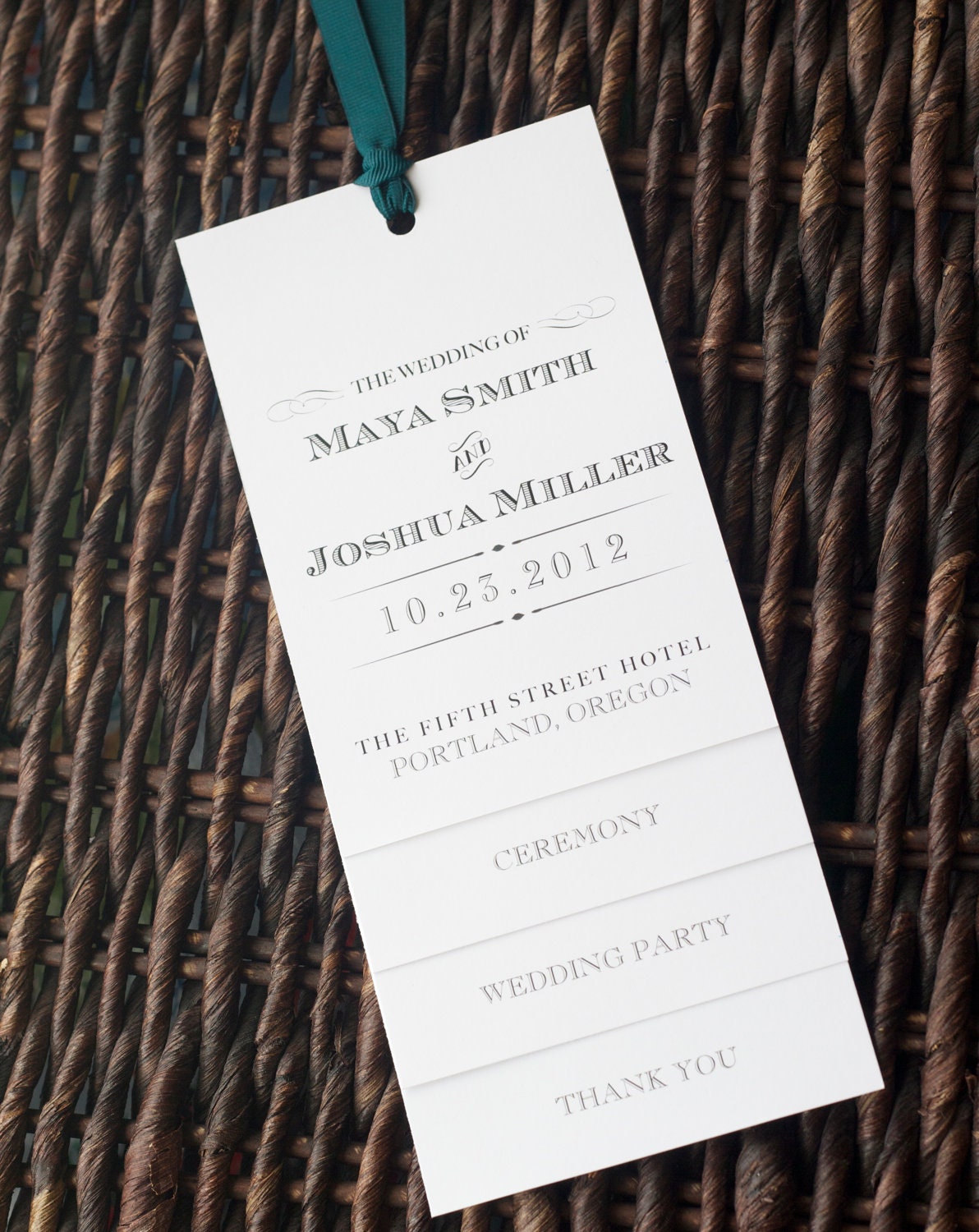 100 Custom Vintage Inspired Layered Wedding Programs - Choose your ribbon color