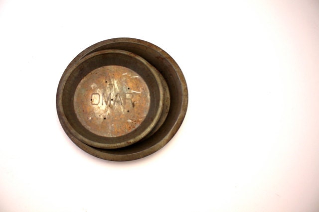 Vintage ADVERTISING Metal Pie Pan Set of 2