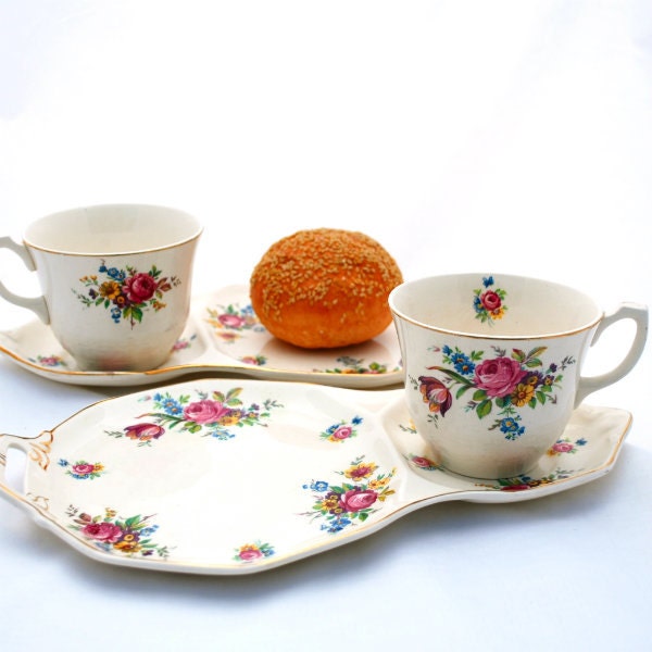 Vintage Snack Tennis Sets Two Cup Tray Tudor Ware Barker Bros England Floral
