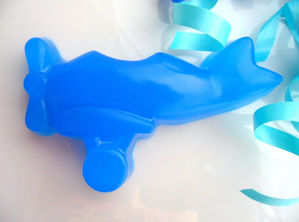 AIRPLANE SOAP FAVOR - 10 Favors - Birthday Party Favor - Baby Shower Favor