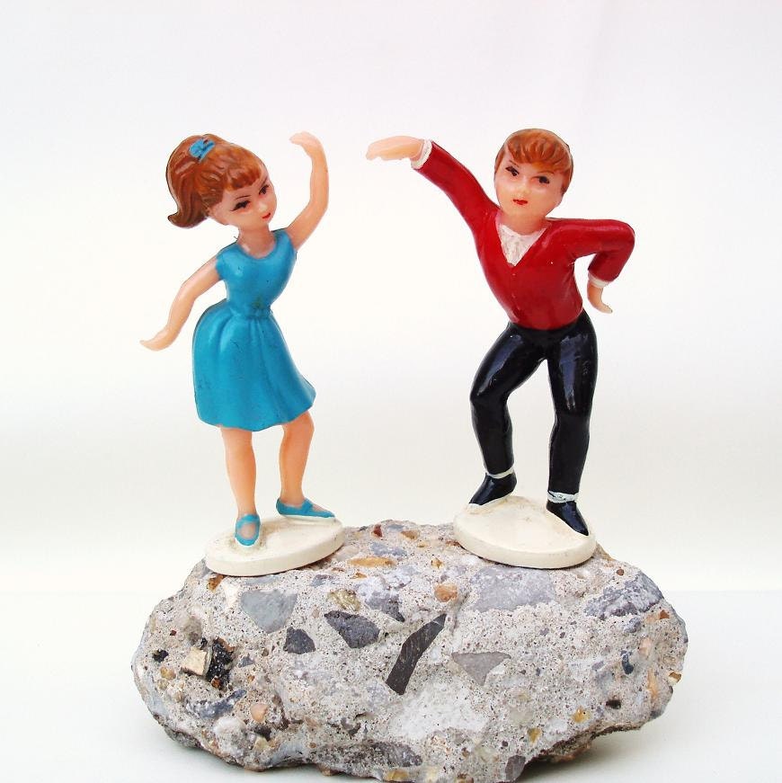 Cake Topper Dancing Couple Rock and Roll Party 1960s Decorations