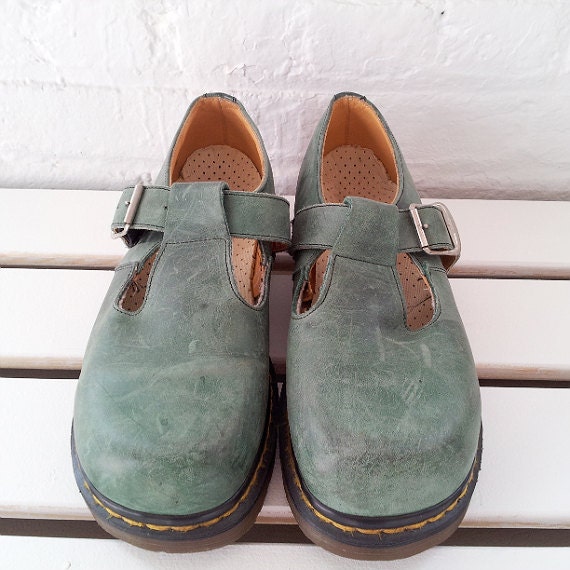 women's t strap mary jane flats