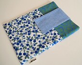CLEARANCE SALE iPad Case Padded Sleeve Cover with Pockets - Beautiful Mothers Day Gift: Blueberry Patch iPad Case, ready to ship