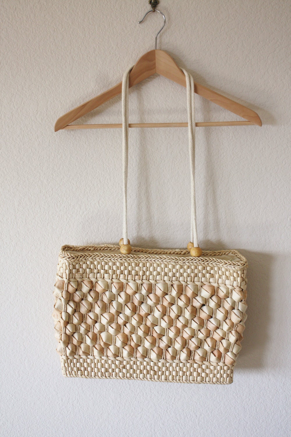 Vintage 1970s Woven Straw Basket Pattern Cream and Tan Long Zip Tote