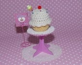 Pincushions-Vanilla Cupcake Pincushion- Cupcake Pincushions- Crochet Cupcakes- Crochet Pincushions-Kawaii- Ivory
