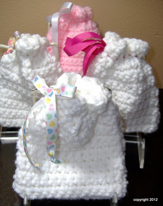 Set of 4 White and Pink Crochet Gift Bags (number 2)