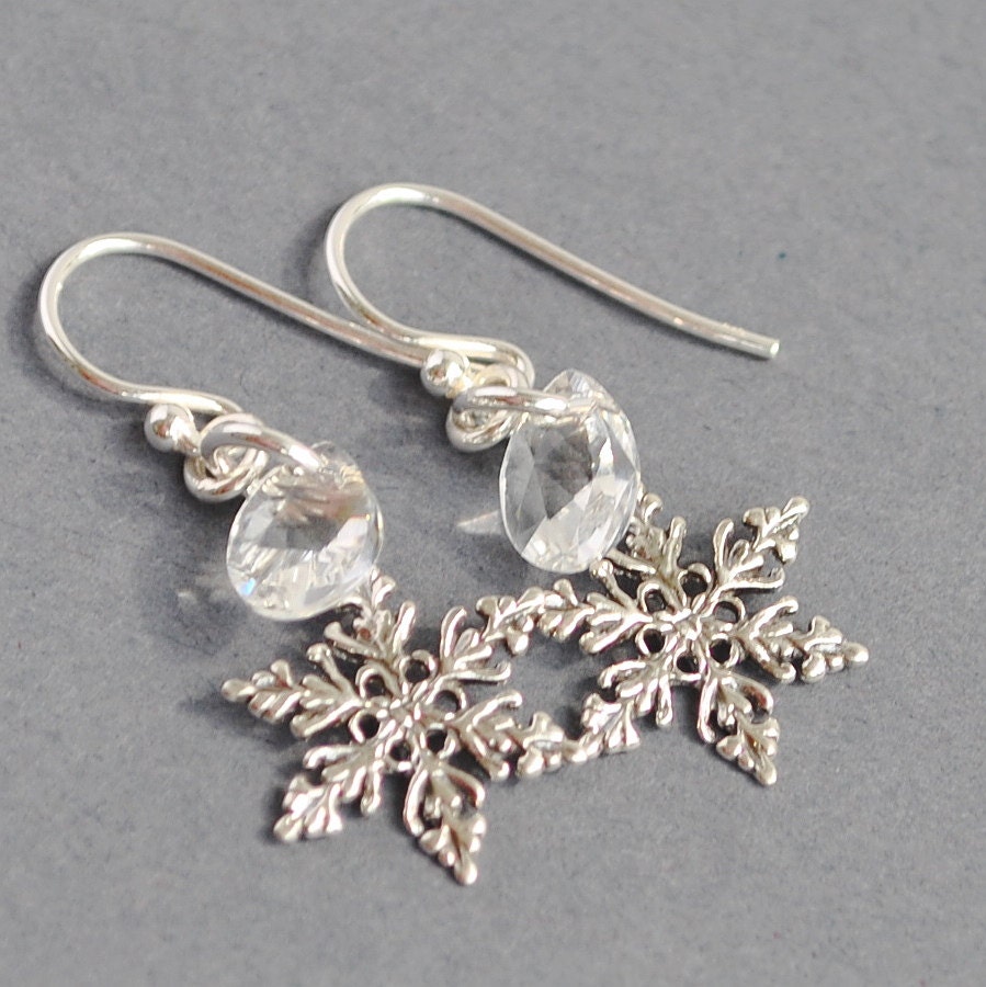 Sterling Silver Snowflake Earrings, Swarovski Crystal Drop Earrings, Sterling Silver Dangle Earrings, Holiday Jewelry