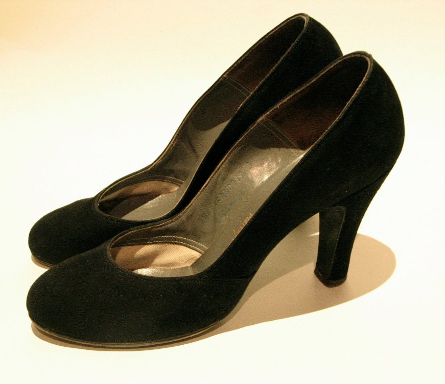 Vintage 1940s Sexy Suede shoes - 7.5