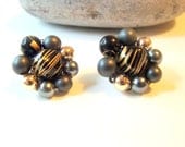 Vintage Art Glass Cluster Clip on Earrings  Grey Black Gold