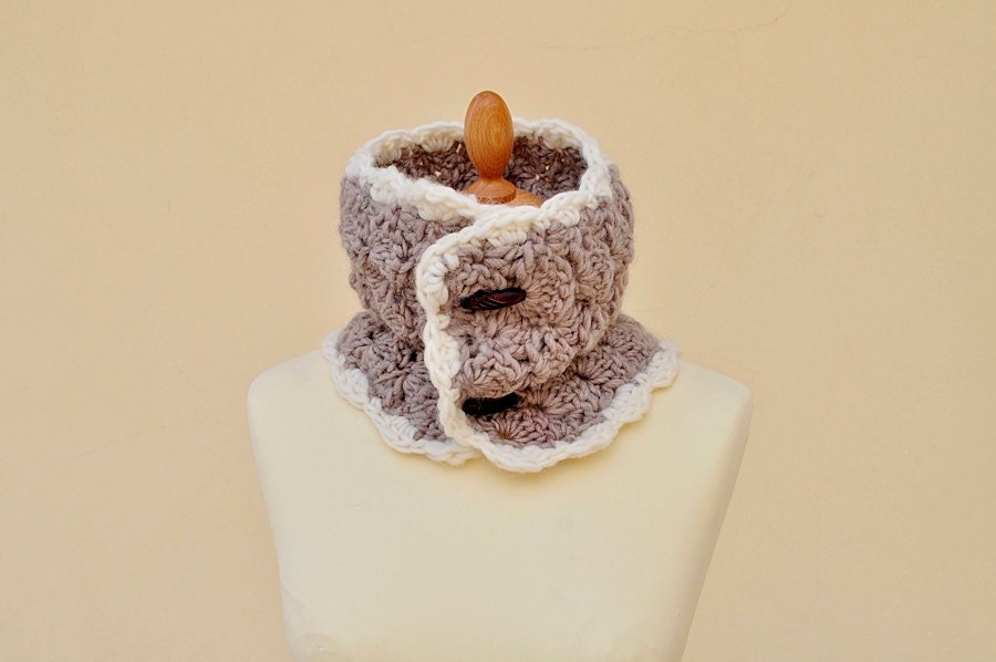 Crochet Neck Warmer, Warm Grey Gray, Cream, Wool, Women's Fashion, Winter