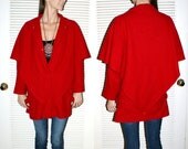 SALE Awesome bright red button up coat with triangle back
