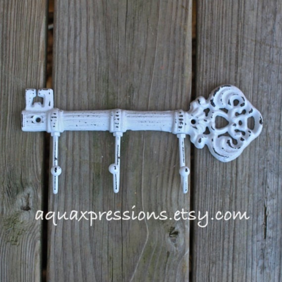 Cast Iron Hook / White Metal Key Hook /Wall Hanger/ White Skeleton Key Rack/ Fun Elegant Wall Decor/ Cottage Shabby Chic/ Painted Distressed
