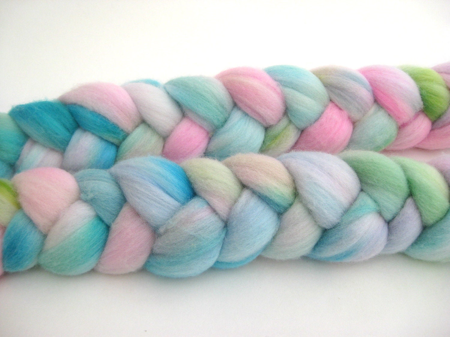 Hand Dyed Roving - Merino Wool - Hand Painted - Spinning - Felting - Candy Fluff - 4.1 Ounces
