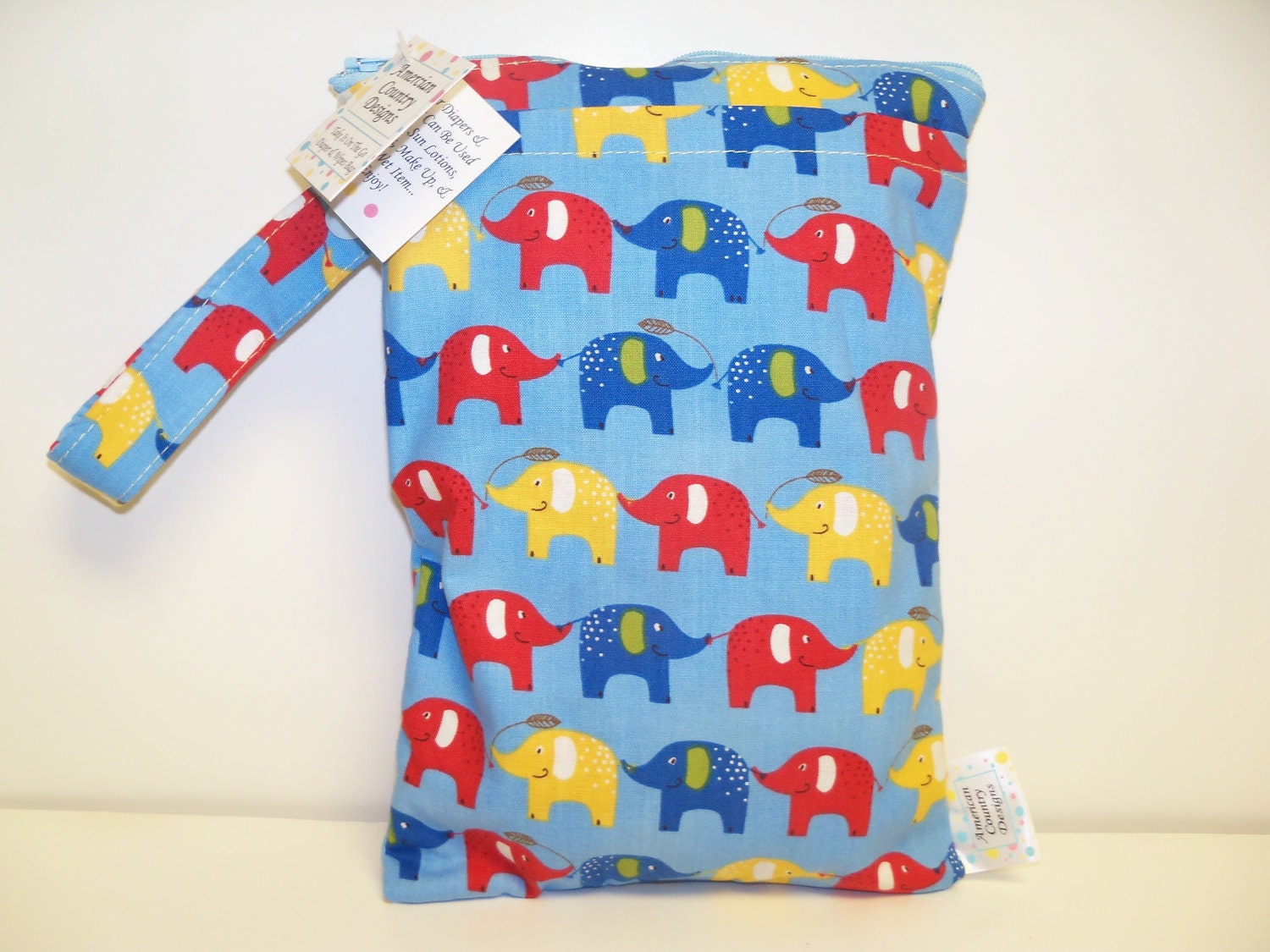 Diaper and Wipes Bag - Wet Bag - Take It On The Go Diaper And Wipes Bag - Playday Elephants